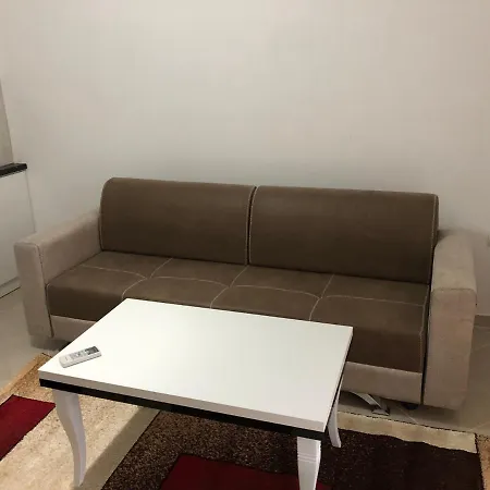 Eliot-dion Apartmán